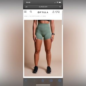 Ptula Yvette Shorts. Green Moss. Size Medium